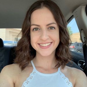 Meet your Posher, Cally